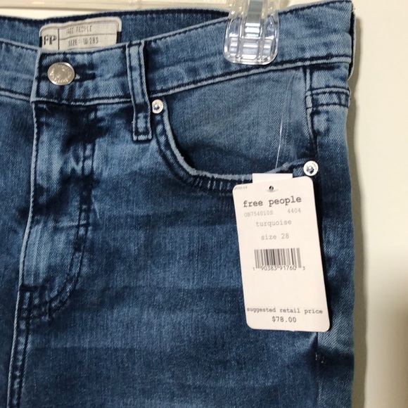 Free People Busted Knee Skinny Jeans NWT - Picture 3 of 8